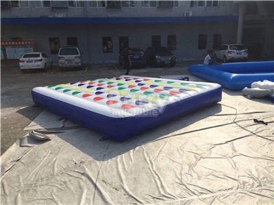 Massive Outdoor Inflatable Twister Game,Large Inflatable Twister Mattress  BY-IG-081